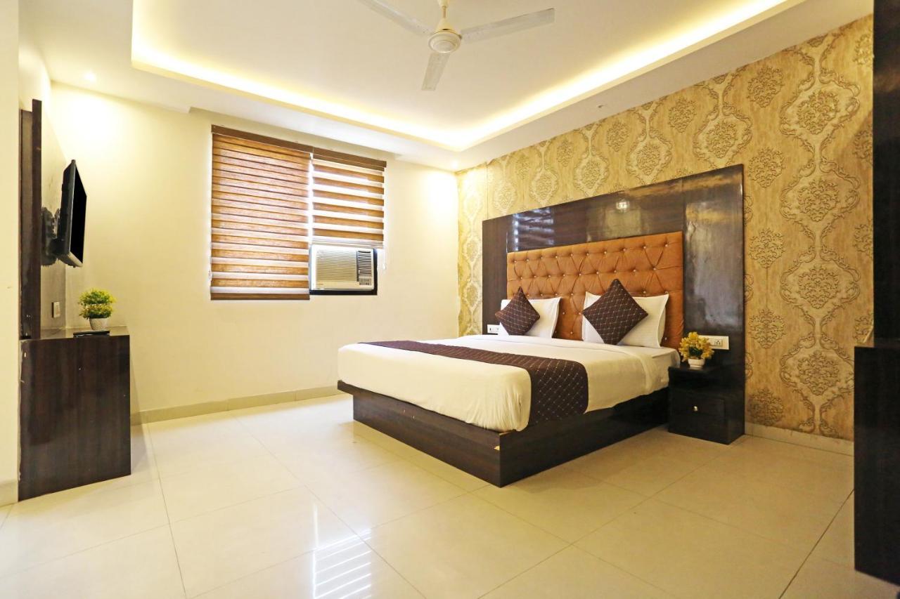 Hotel Iconic Near Delhi Igi International Airport New Delhi Extérieur photo